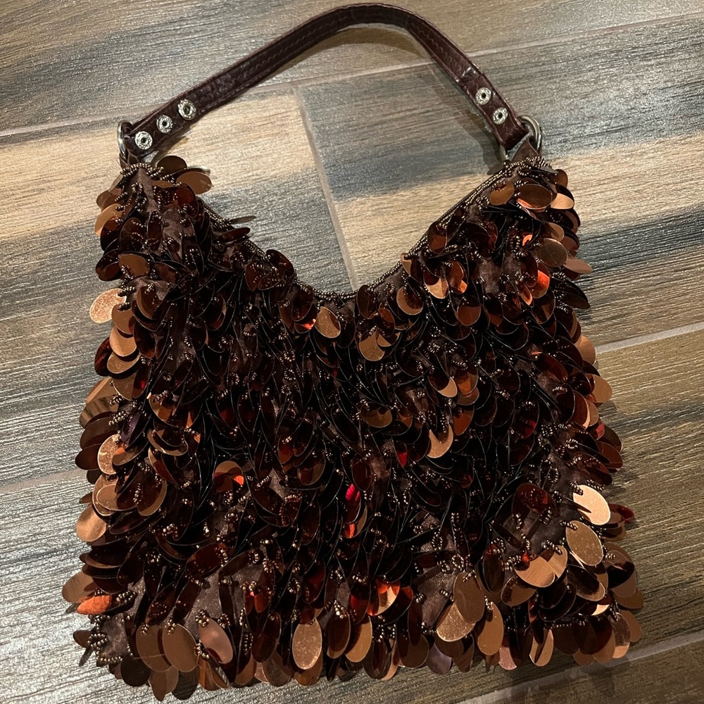 Mini shoulder bag with sequins
